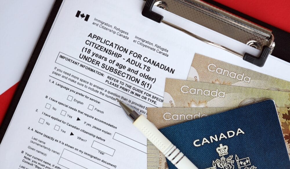 Giấy phép làm việc Canada mở ra cơ hội định cư tại Canada cho cả gia đình