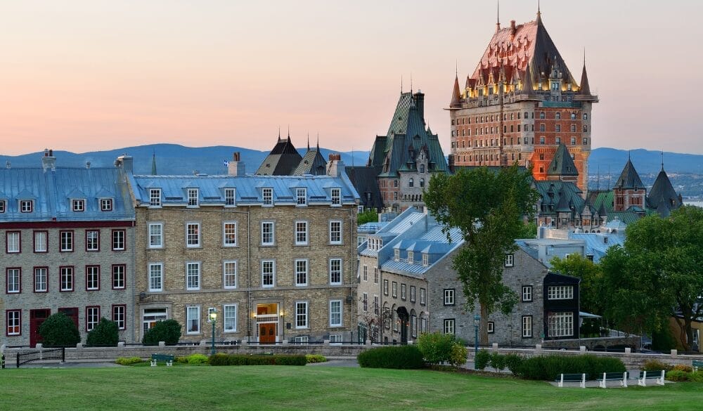 Quyền lợi thường trú nhân cho cả gia đình và cơ hội trở thành công dân Canada trở thành mục tiêu chính mà các doanh nhân, nhà đầu tư định cư Quebec mong muốn đạt được